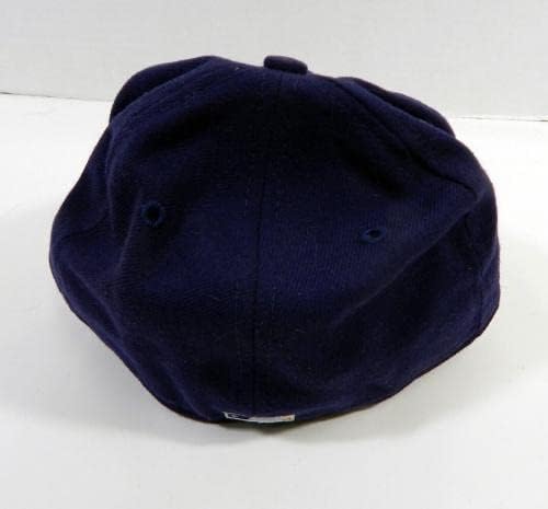 2002-09 מילווקי ברוארס ביל הול מס '2 משחק נעשה שימוש בצי כובע 7.125 22691 - משחק כובעי MLB